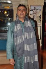 Rajit Kapur at Suhas Awchat_s Goa Portuguesa celebrates 25 years in Mahim, Mumbai on 3rd Dec 2012 (7).JPG